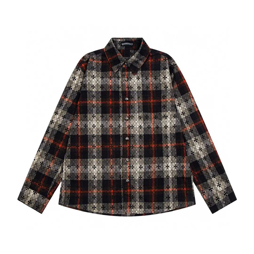 🅿️260 Chrome Hearts classic cashew flower cross all-over printed jacquard long-sleeved top couple casual shirt 1️⃣Customized original jacquard fabric, high-quality pure cotton jacquard plaid fabric, soft and comfortable to the touch, a very high-quality fabric! 2️⃣The details of the workmanship are perfectly controlled. The lining is made of vest hemming, and the cuffs are made of double cross leather labels. It is different from the ordinary version. The collar is also designed with interlining, which shows high-end fashion and personality. The style is fashionable, simple and elegant, and it is a very versatile jacket! 4⃣️Complete accessories, all customized with original versions! Same style for men and women Color: cashew red Size: S, M, L, XL
